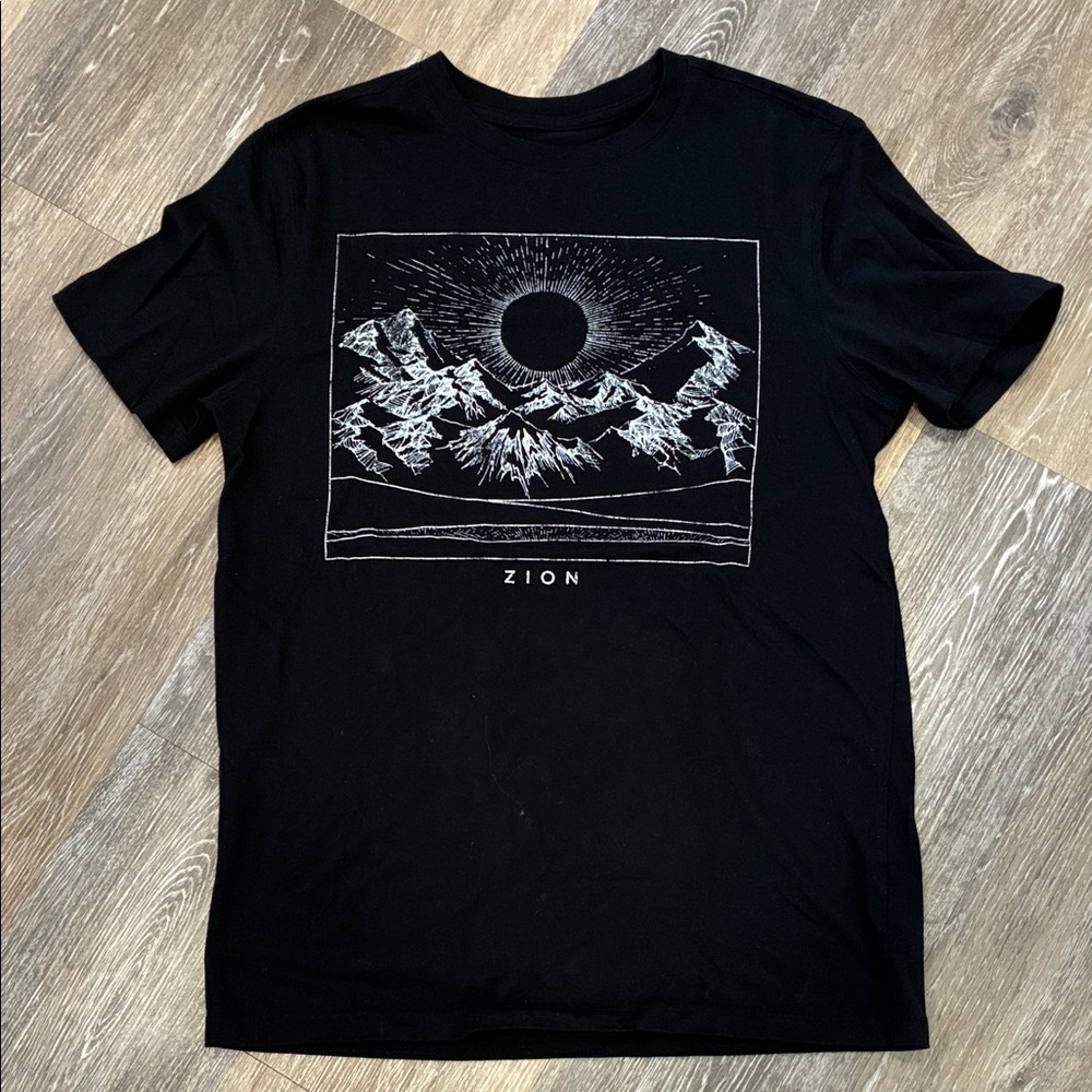 Goodfellow & Co Zion National Park Graphic Tee